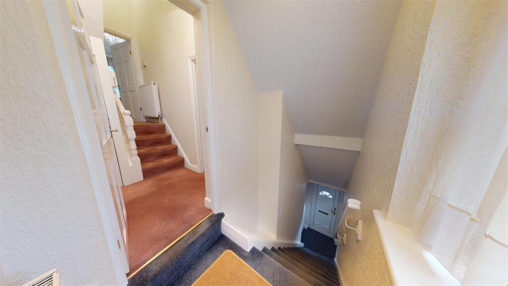 Market Street Flat Landing