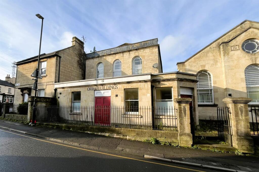 21 Oriel Buildings, Twerton Farm Close, Twerton, B