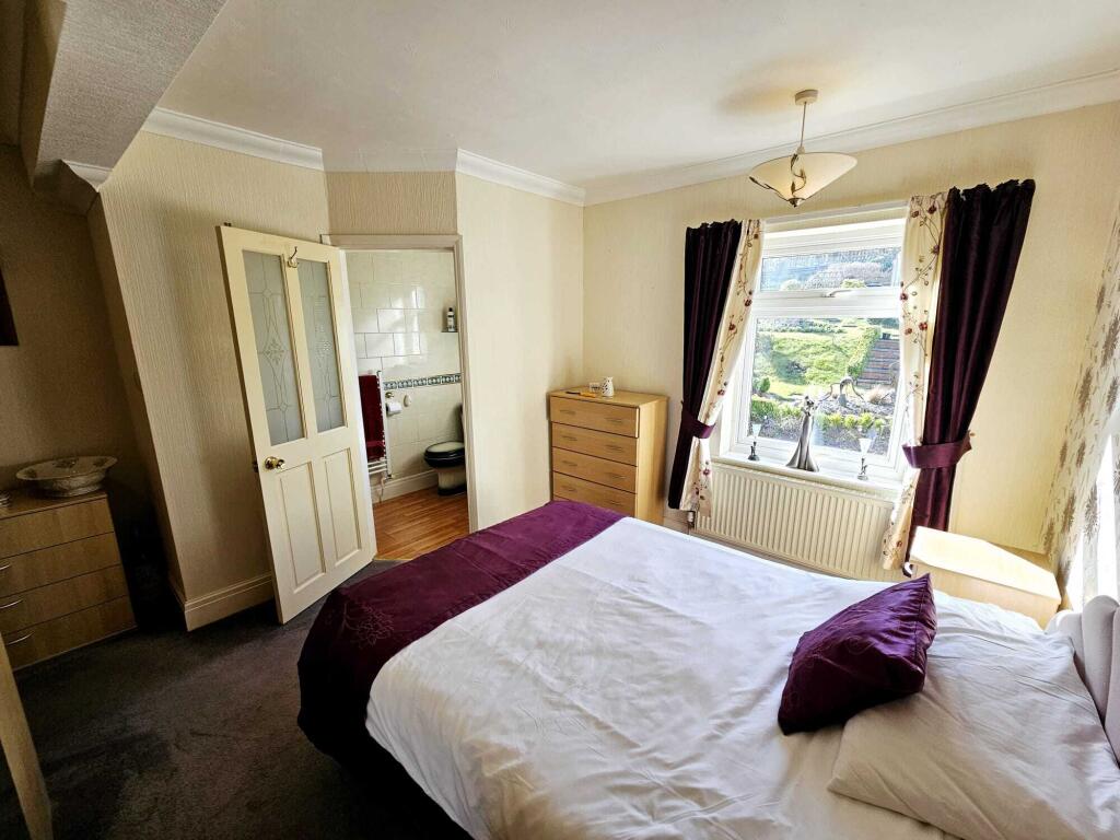 f6726b8e-ebd4-4c63-a0ce-b35e3ad6e3e0