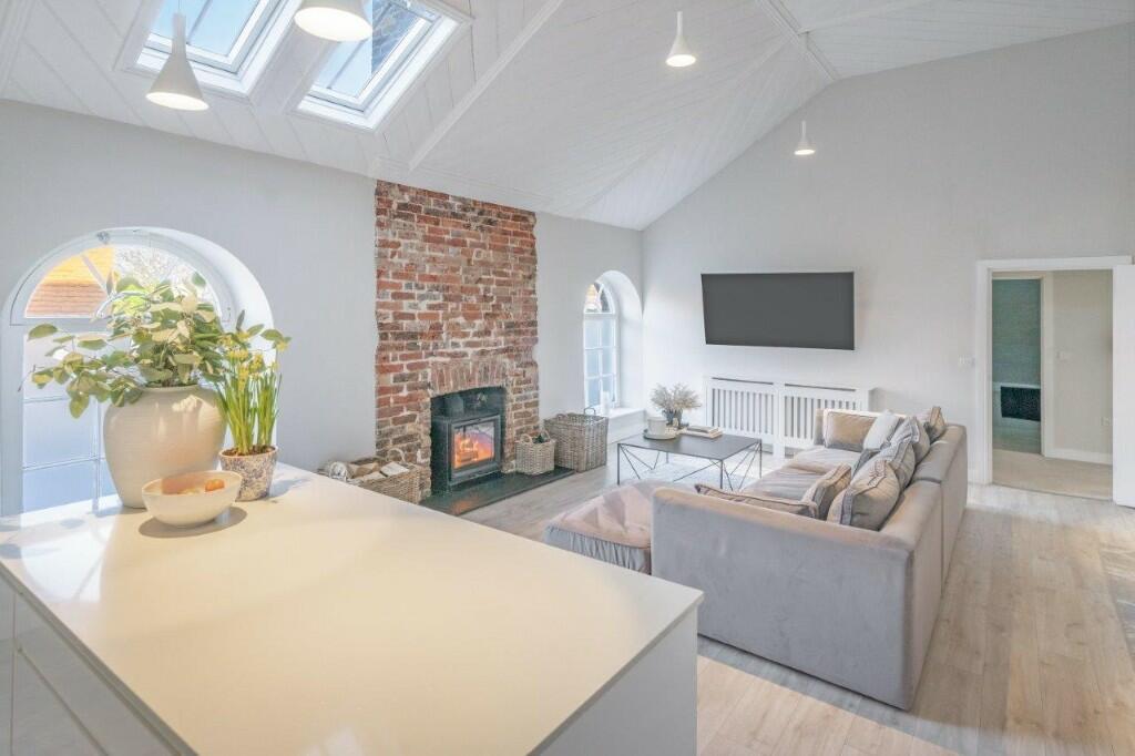 Kitchen/living area