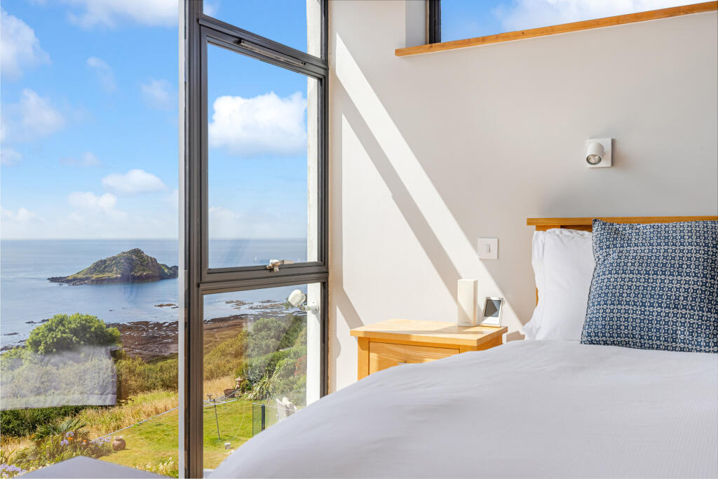 A15 - Telhaven Spring Road Wembury Point - 250708