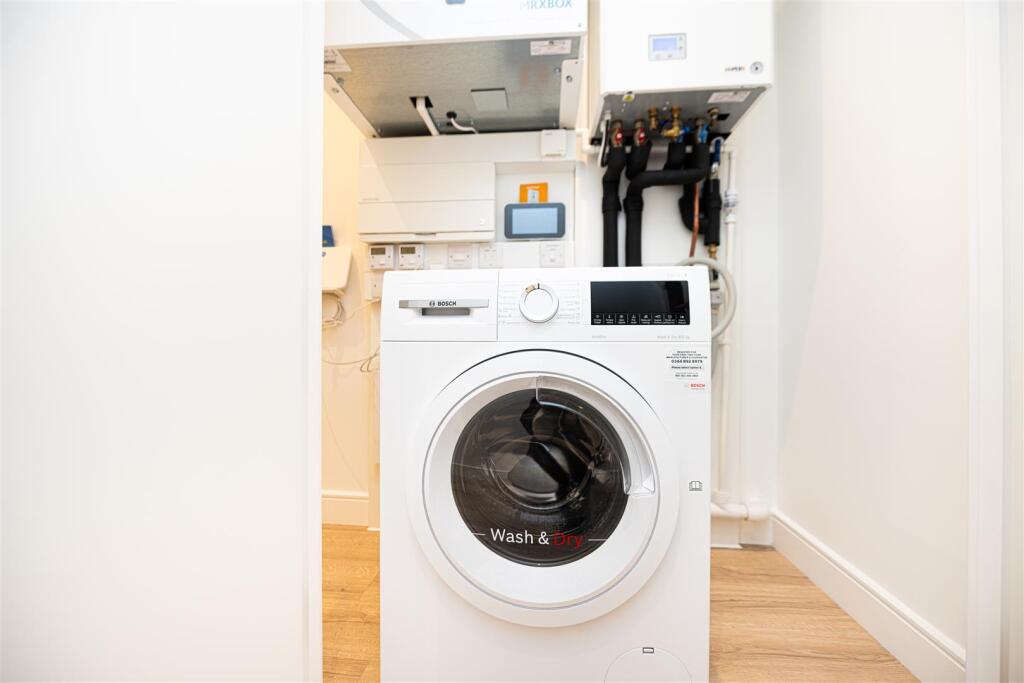 Utility Room.jpg