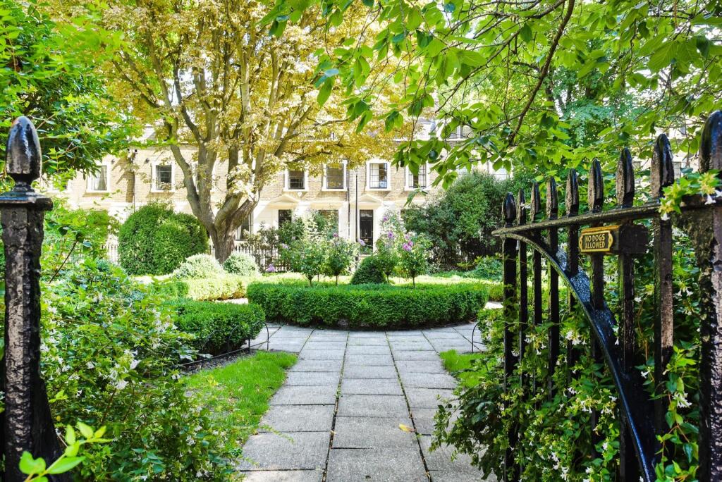 39 Trinity Street (14).JPG