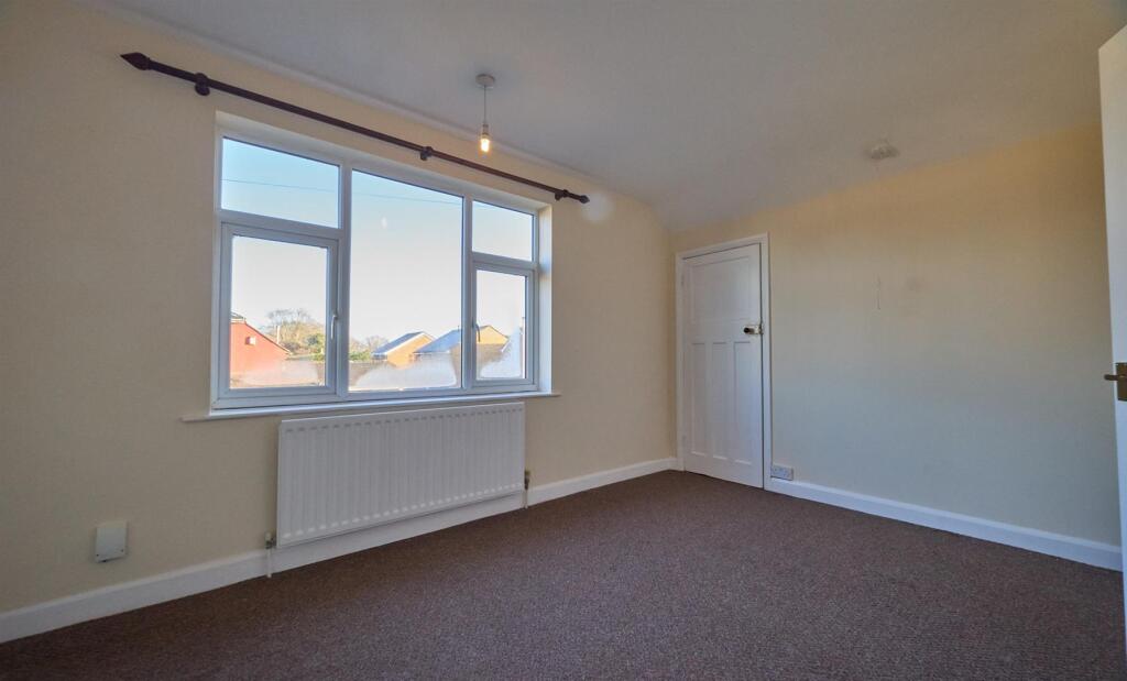 elwell ave bw new 7.jpg