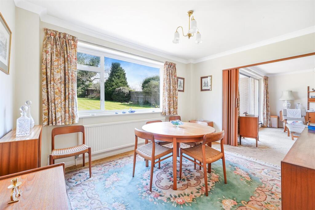 LONGDOWN LANE, 49A (16).jpg