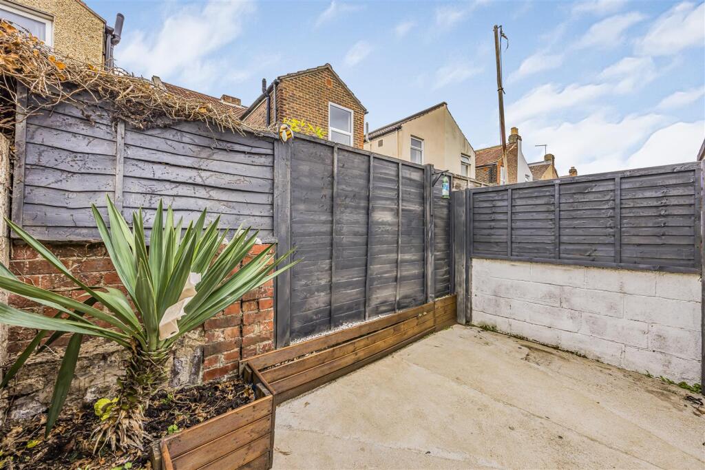 63 Oxford Road, Southsea-PorticoMarketing-Arden&amp;Wa