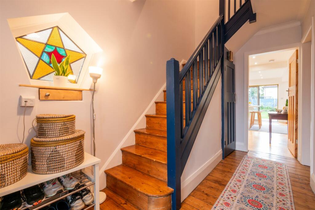 Entrance Hall Aspect 2