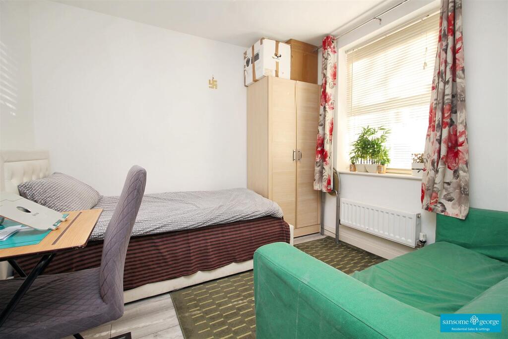 Study/Bedroom 4