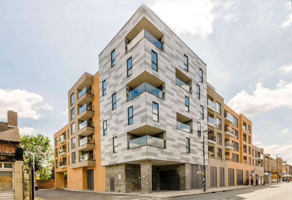 3 bedroom Apartment for rent