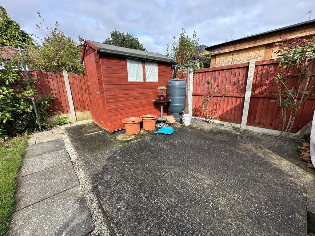 Shed