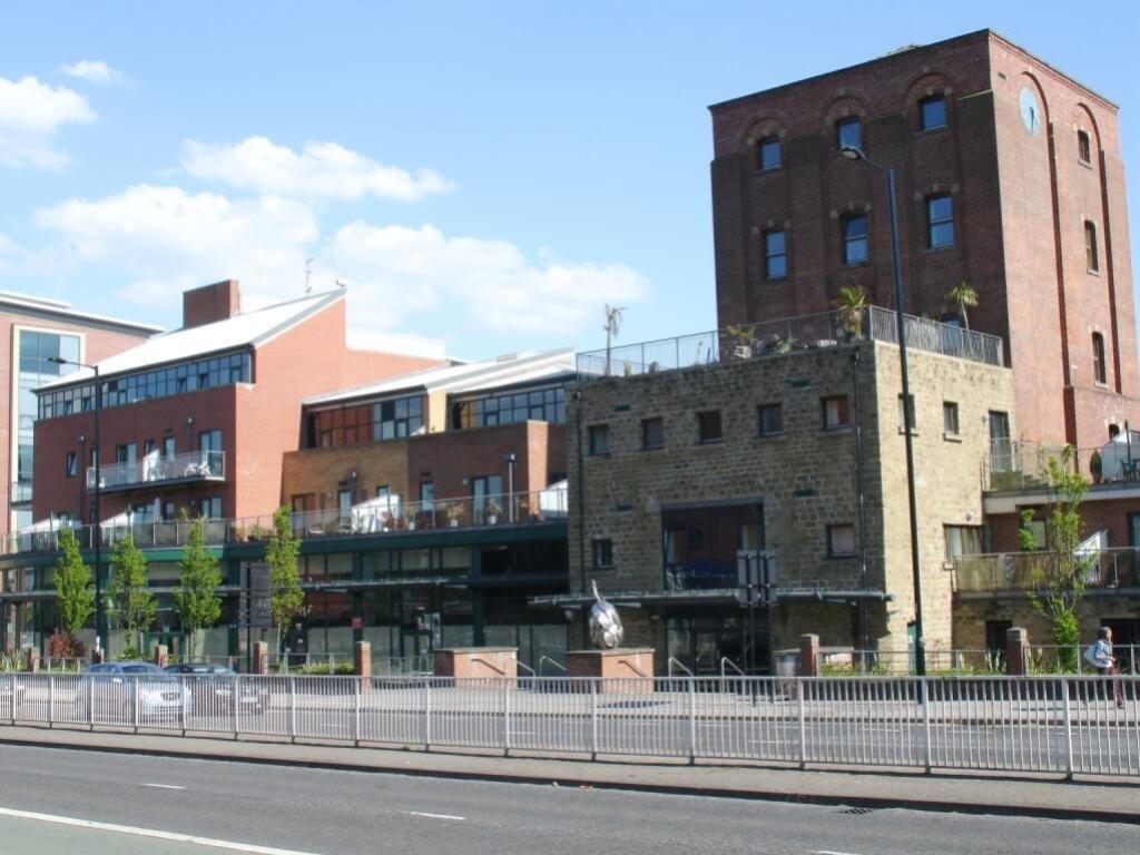 OpenView_L_65105_SHE100223_IMG_00_0000