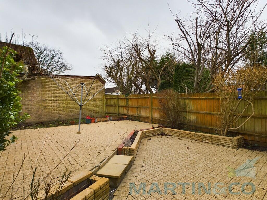 CAM01059G0-PR0228...