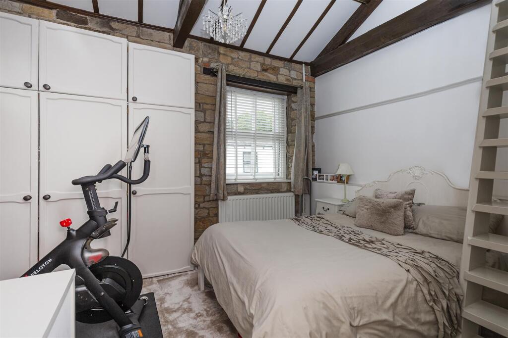 Bramleys Estate Agents - Upper Lane - Gomersal (33