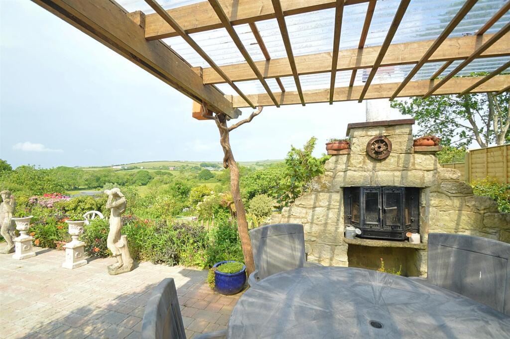 resizedTerrace4.jpg