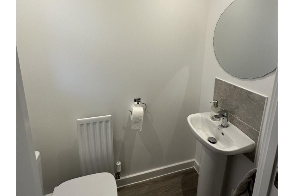 Downstairs cloakroom