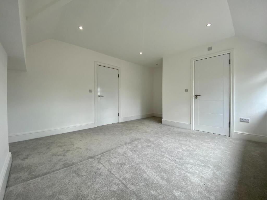 Bedroom 1 Aspect 2