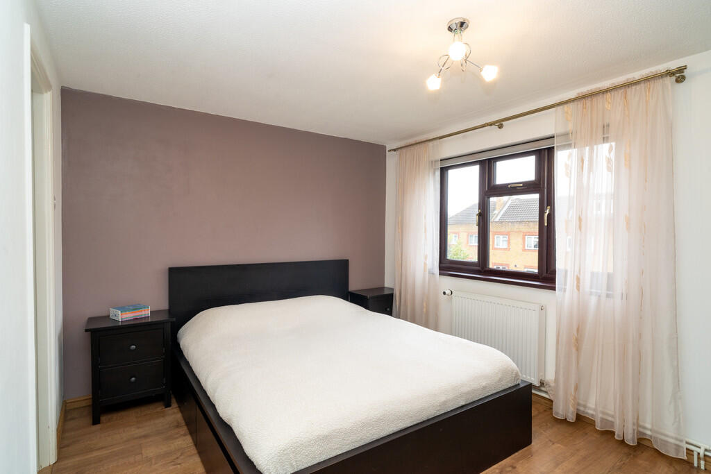 012-4 Wintergreen...