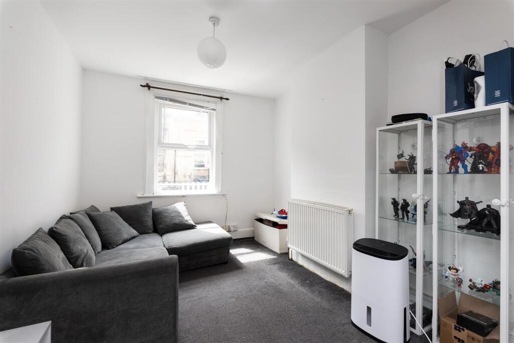 11 South View Road BA2 3RW-3.jpg