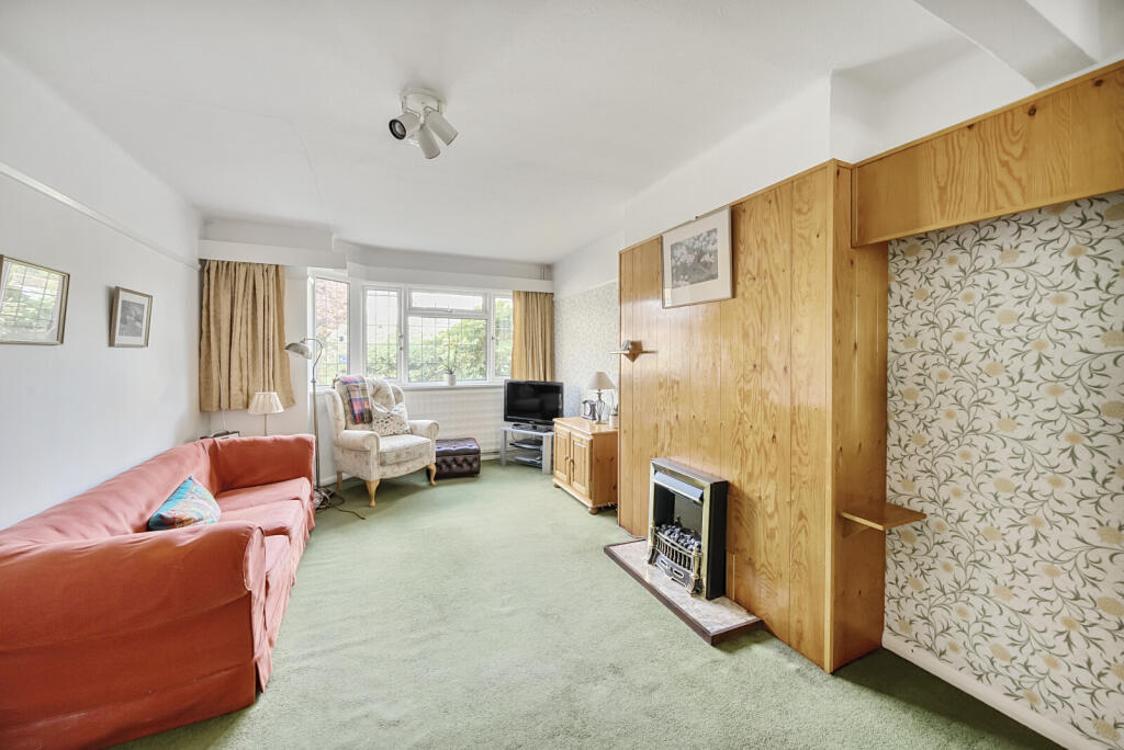 1304561-1-6842bc3...