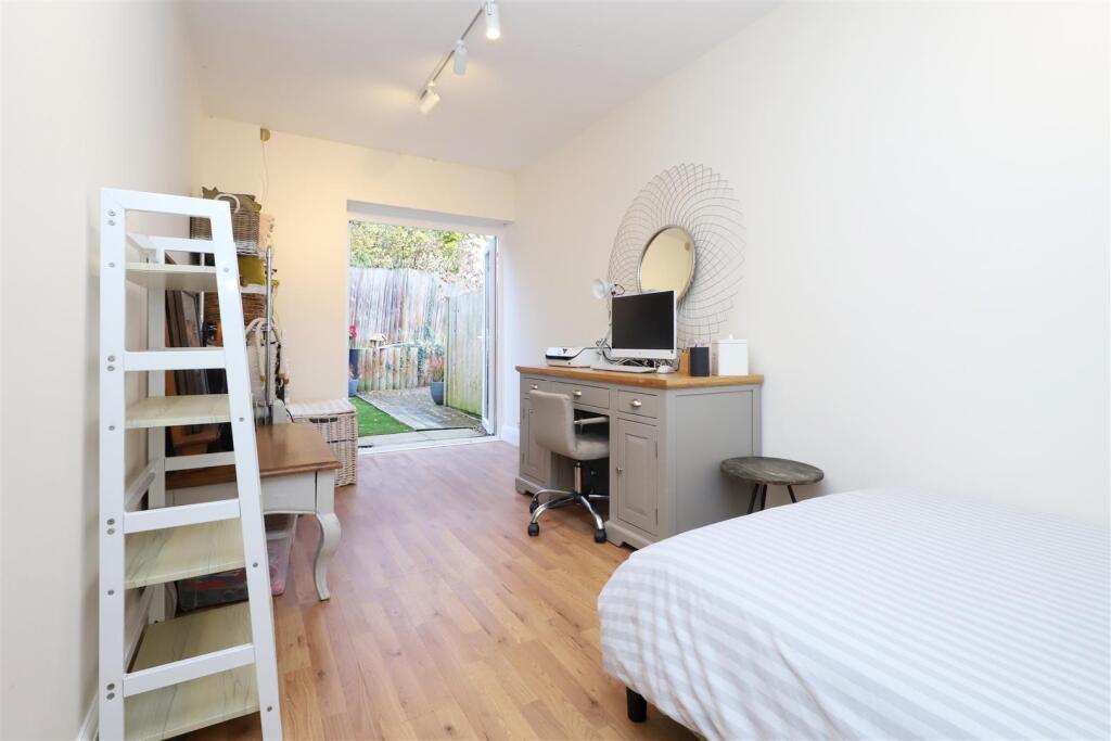 Bedroom 3.jpg