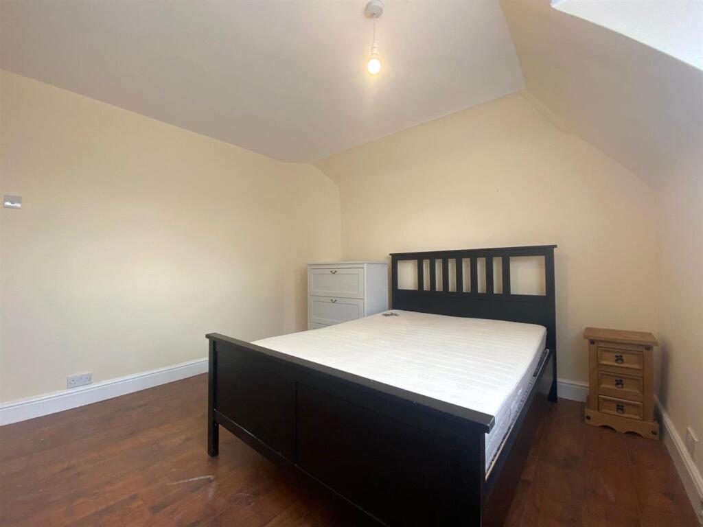 Master Bedroom Shot Two.jpg