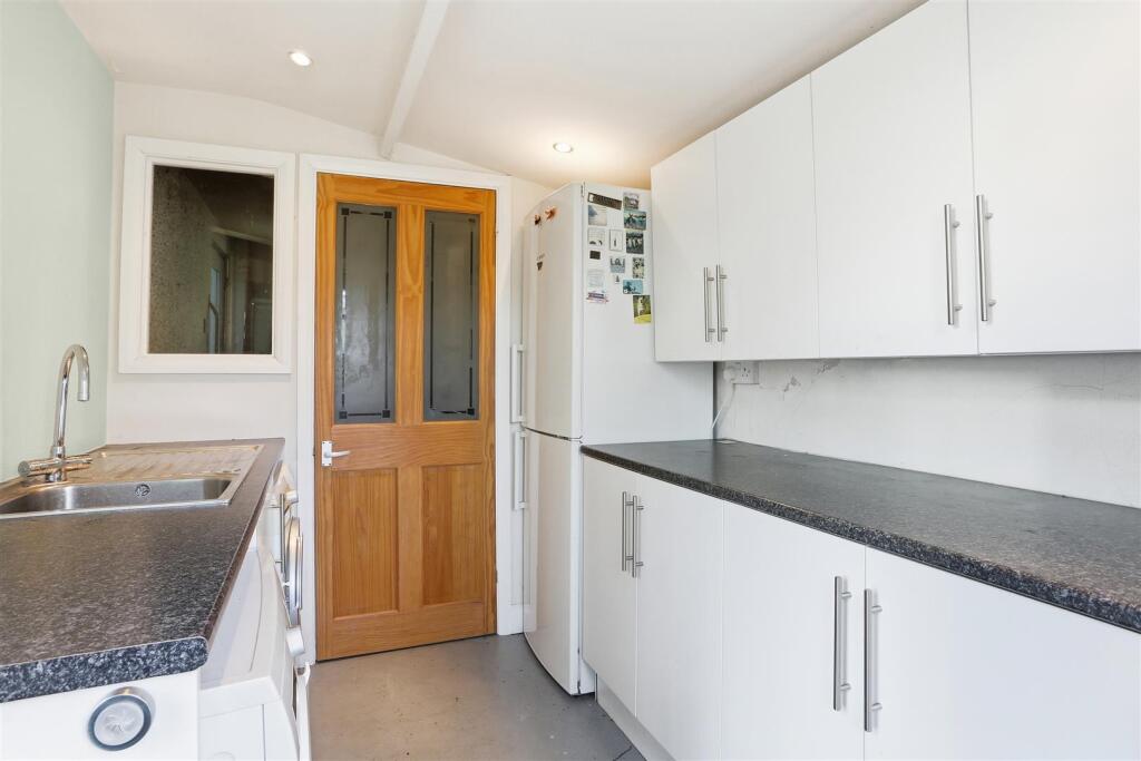 1577564797 - 3 The Holt SM6 - 8.jpg