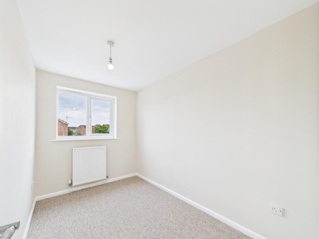 CAM01740G0-PR0425-STILL003