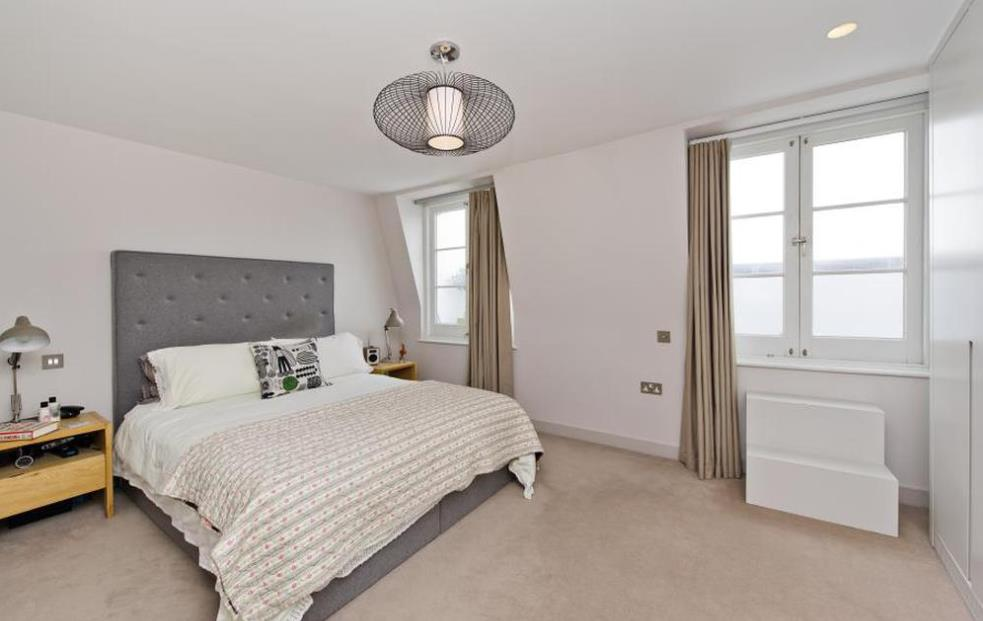 Chepstow crescent 5.png