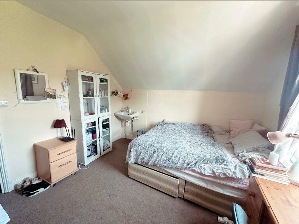 WhatsApp Image 2024-05-08 at 15.29.25 (1).jpeg