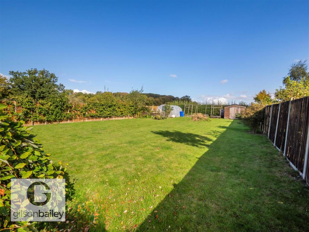 Larkfield-76.jpg