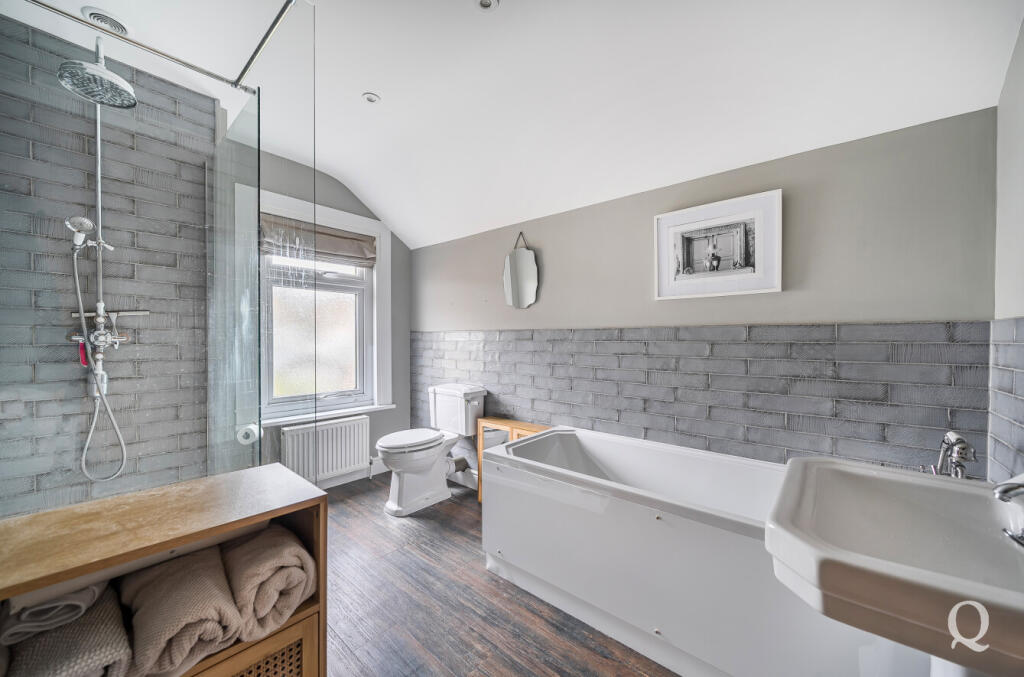 ba063f16-4522-4ed...