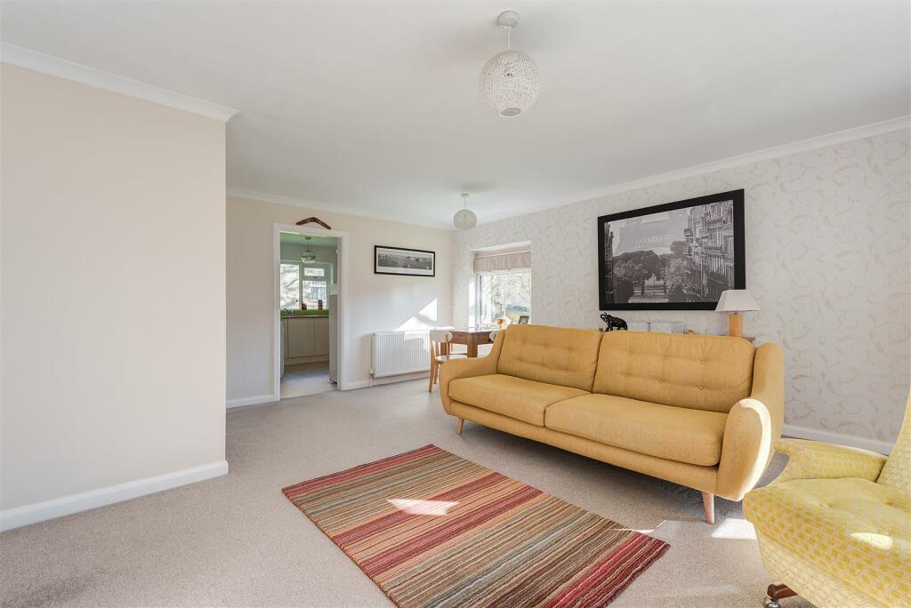 4LaurelCourt(Interior)(8of20).jpg