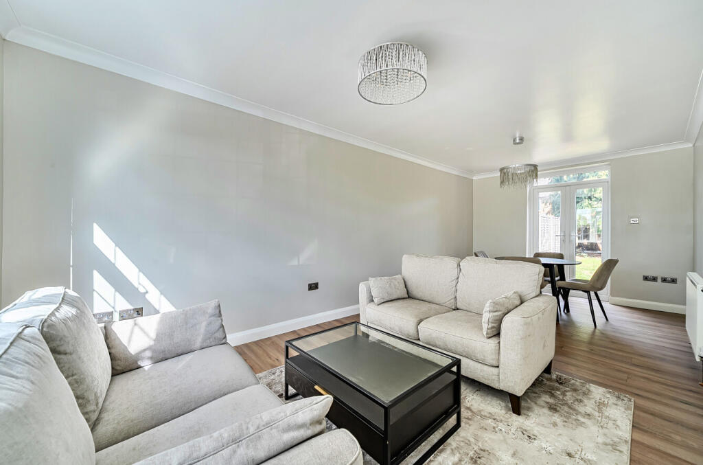 1358536-16-68d2a9...