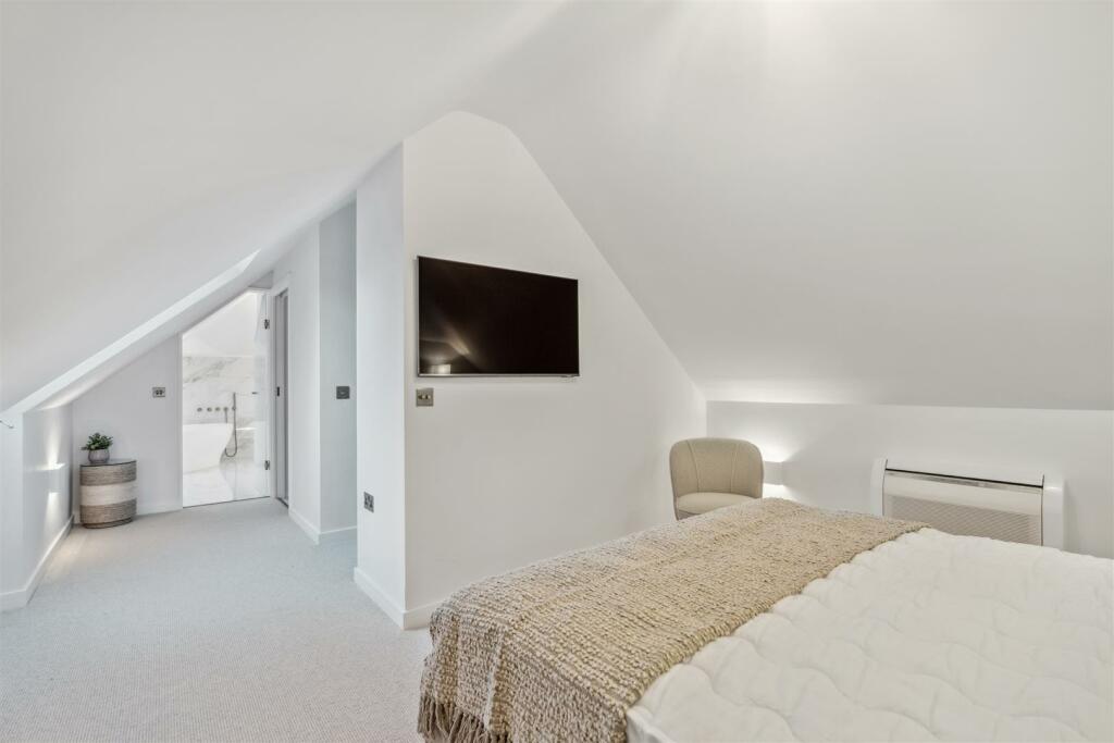 annexe bedroom