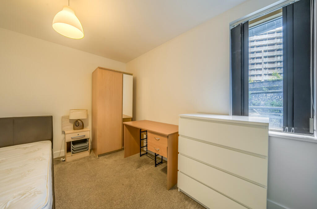 1363531-13-68e78f...