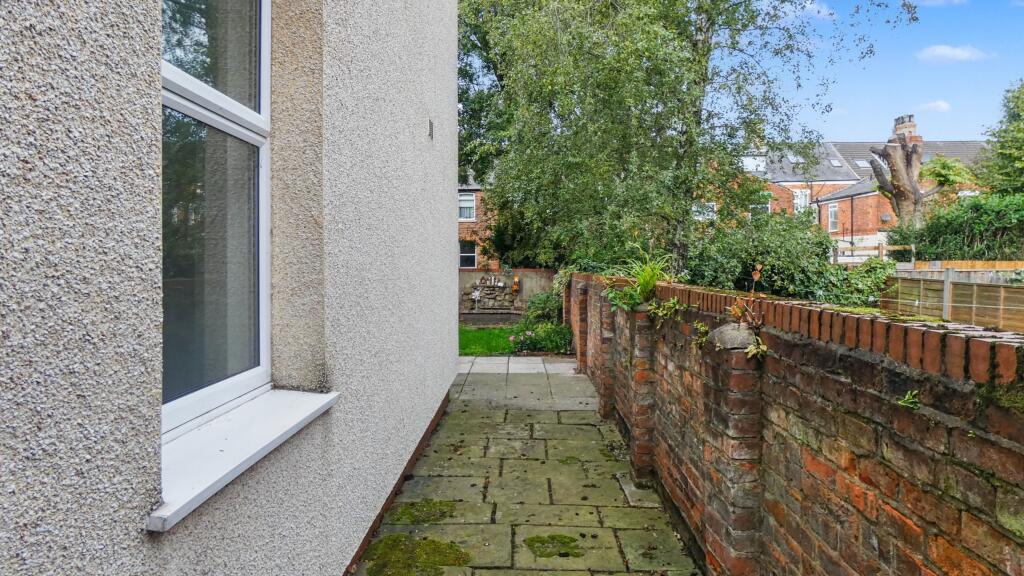 Flat 1, 9 Peel Street, Hull, East Yorkshire, HU3 1QR