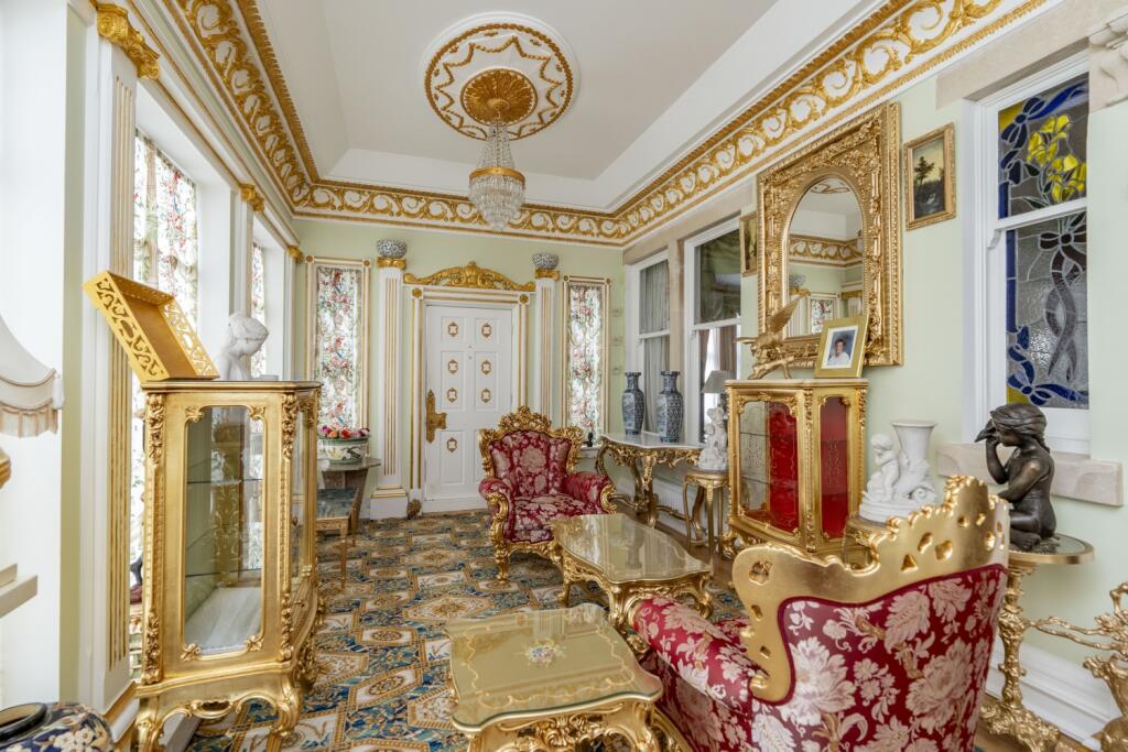 reception room