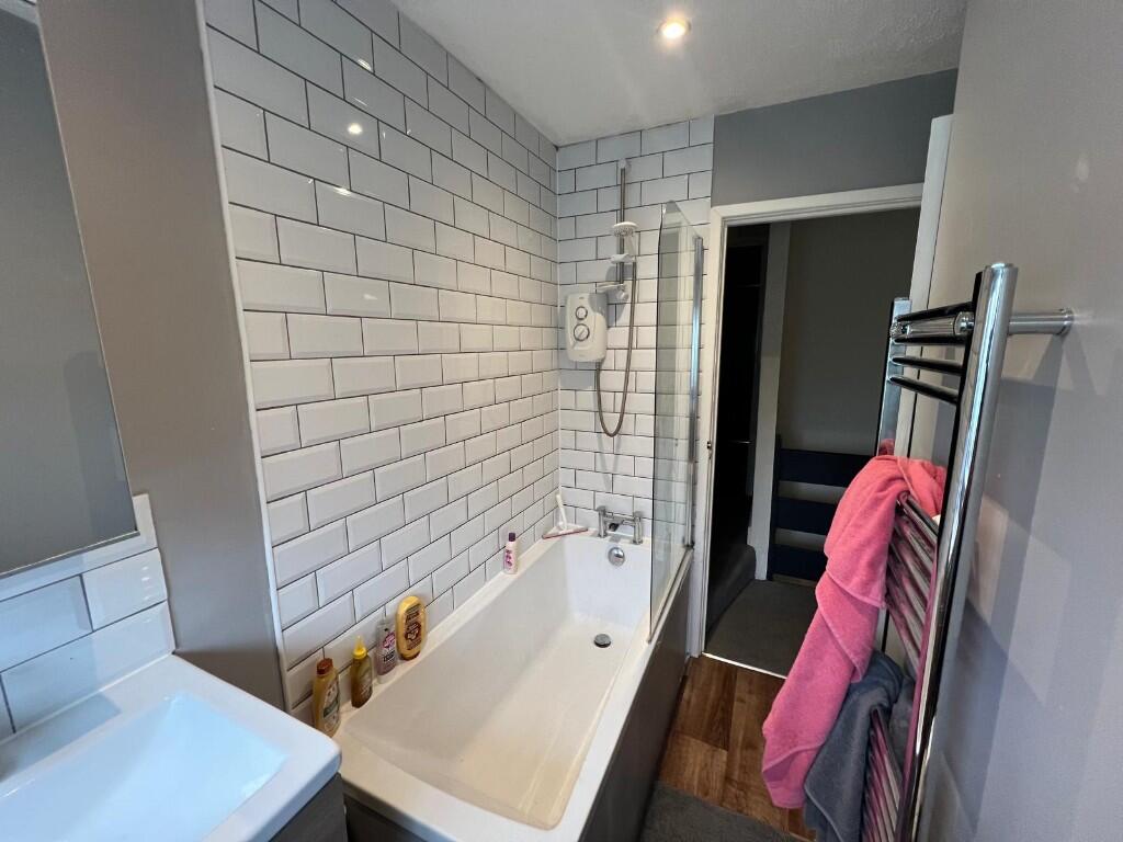 Bathroom 2