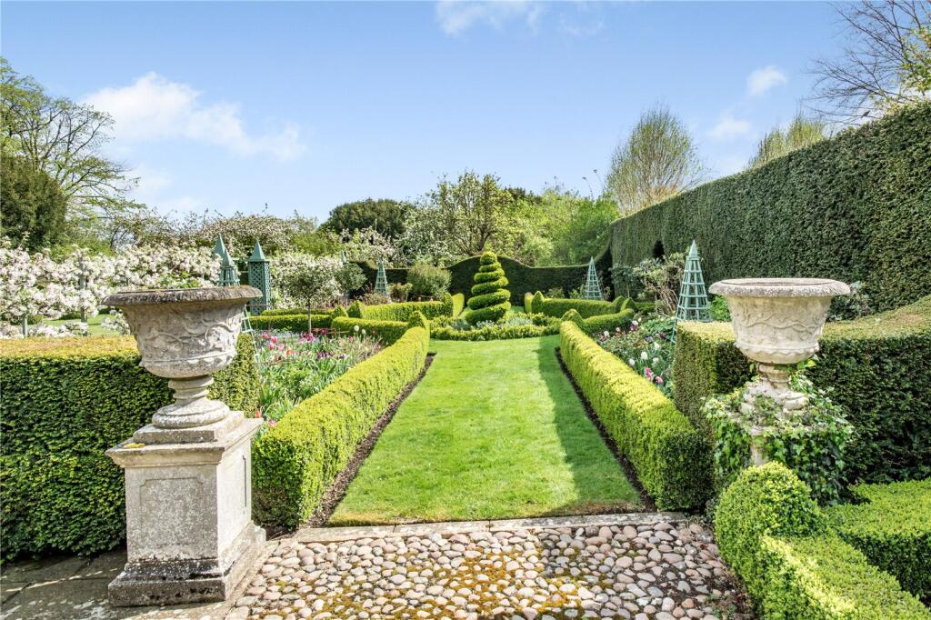 Gardens &amp; Grounds