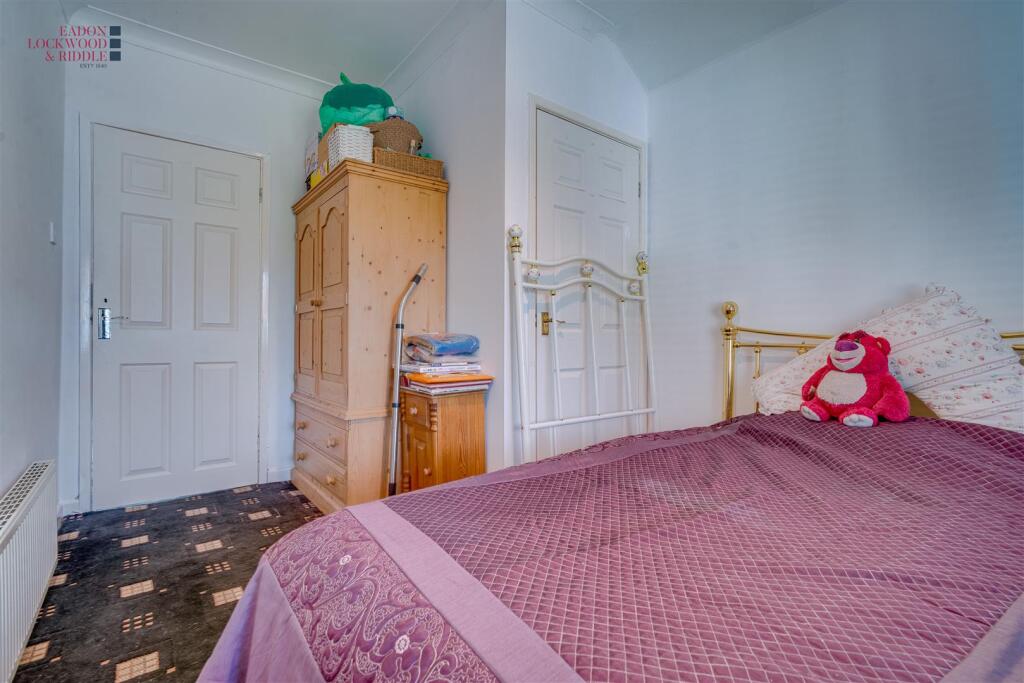 Bedroom 2.2.jpg