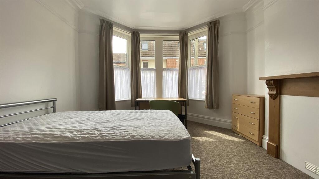 Room 5
