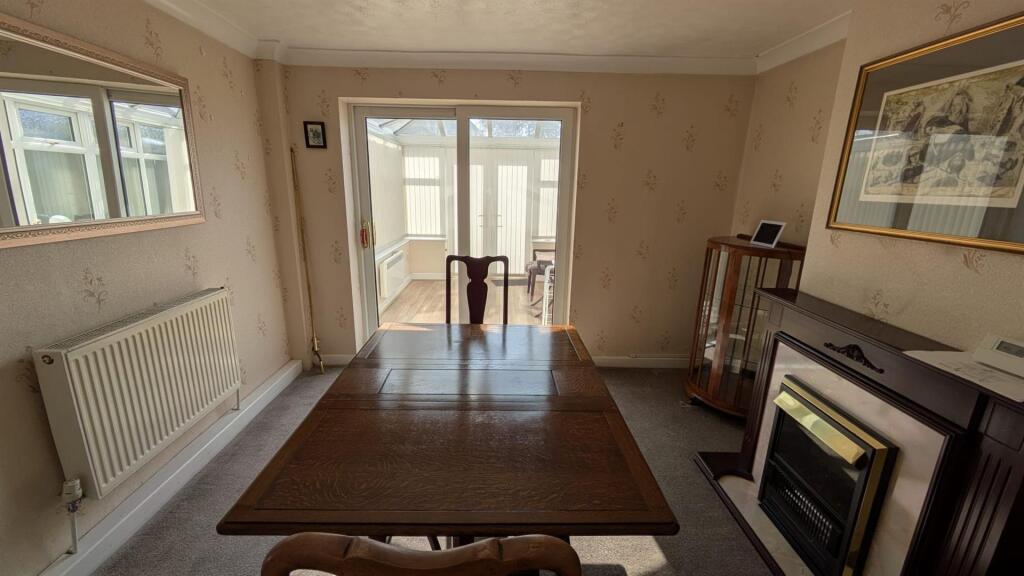 new dining room 2.jpg