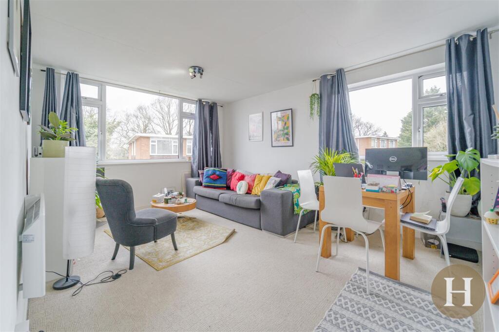 Hadleigh Estate Agents-9.jpg