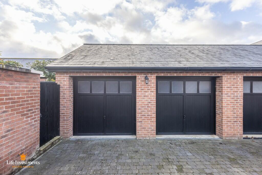 Double Garage