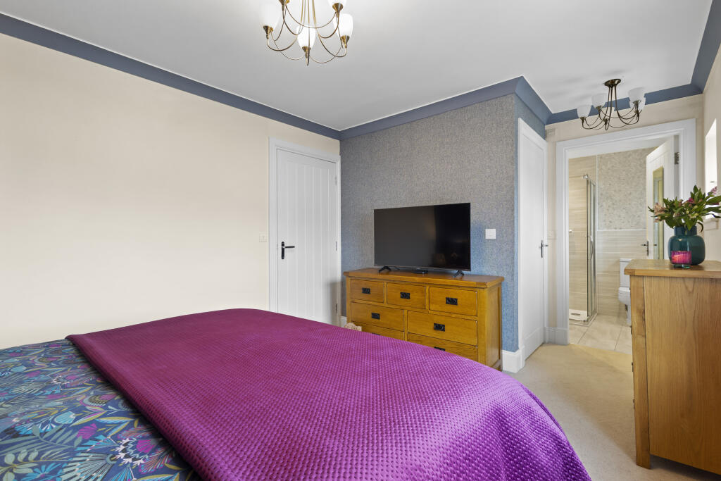 Primary bedroom 2
