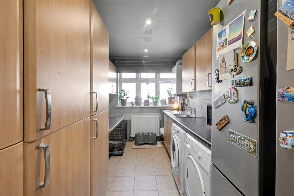 Utility Room_2.jpeg