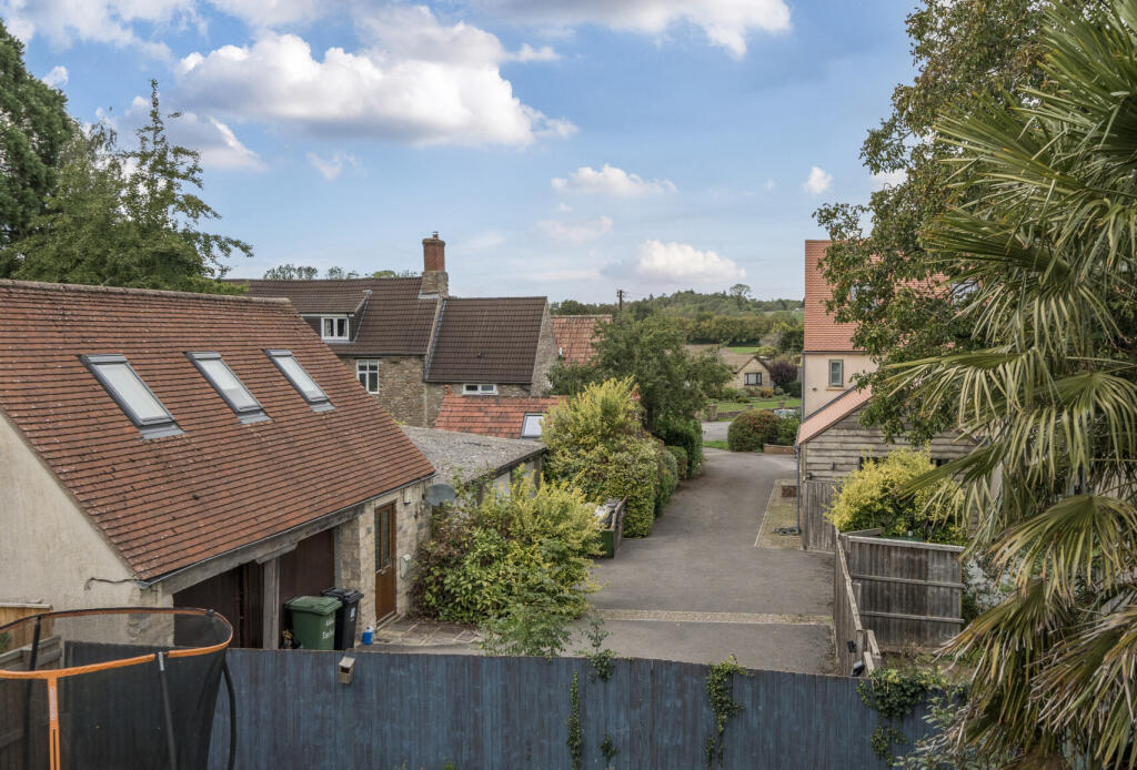 1357029-24-68d2e1...