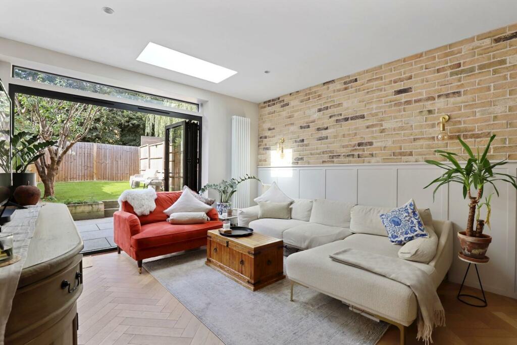 11-542eJHPropWorld - Flat 1, 49 Newlands Park - 33
