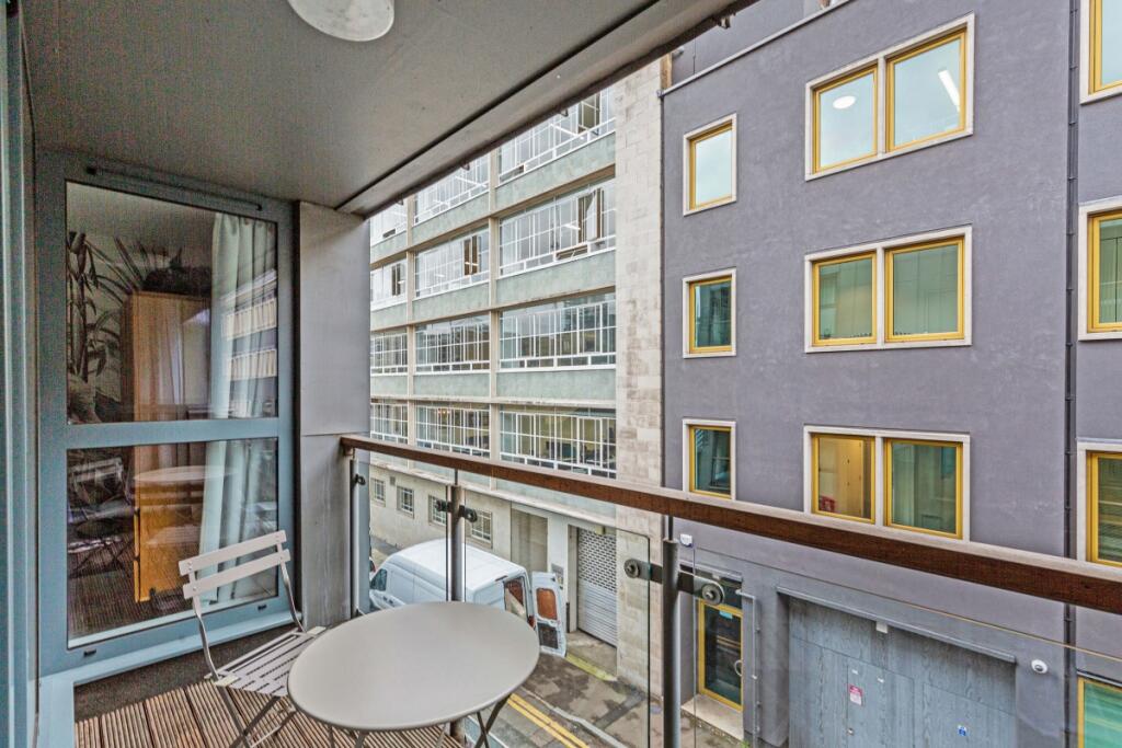 31578_kfh_flat_3_...