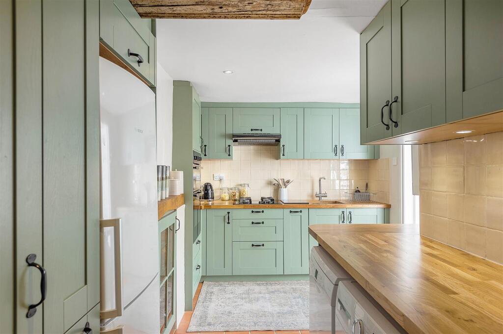 63 Whiting Street ph19.jpg